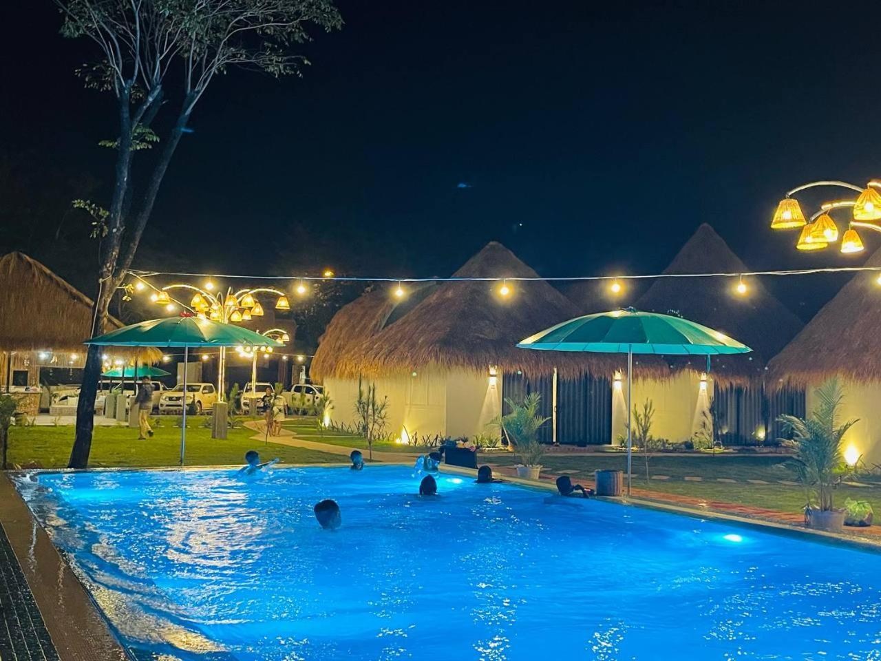 Sea Sand Resort Kampot Exterior foto